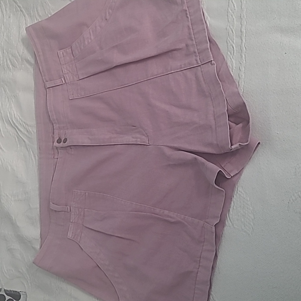 Universal threads pinkish denim shorts (a7)